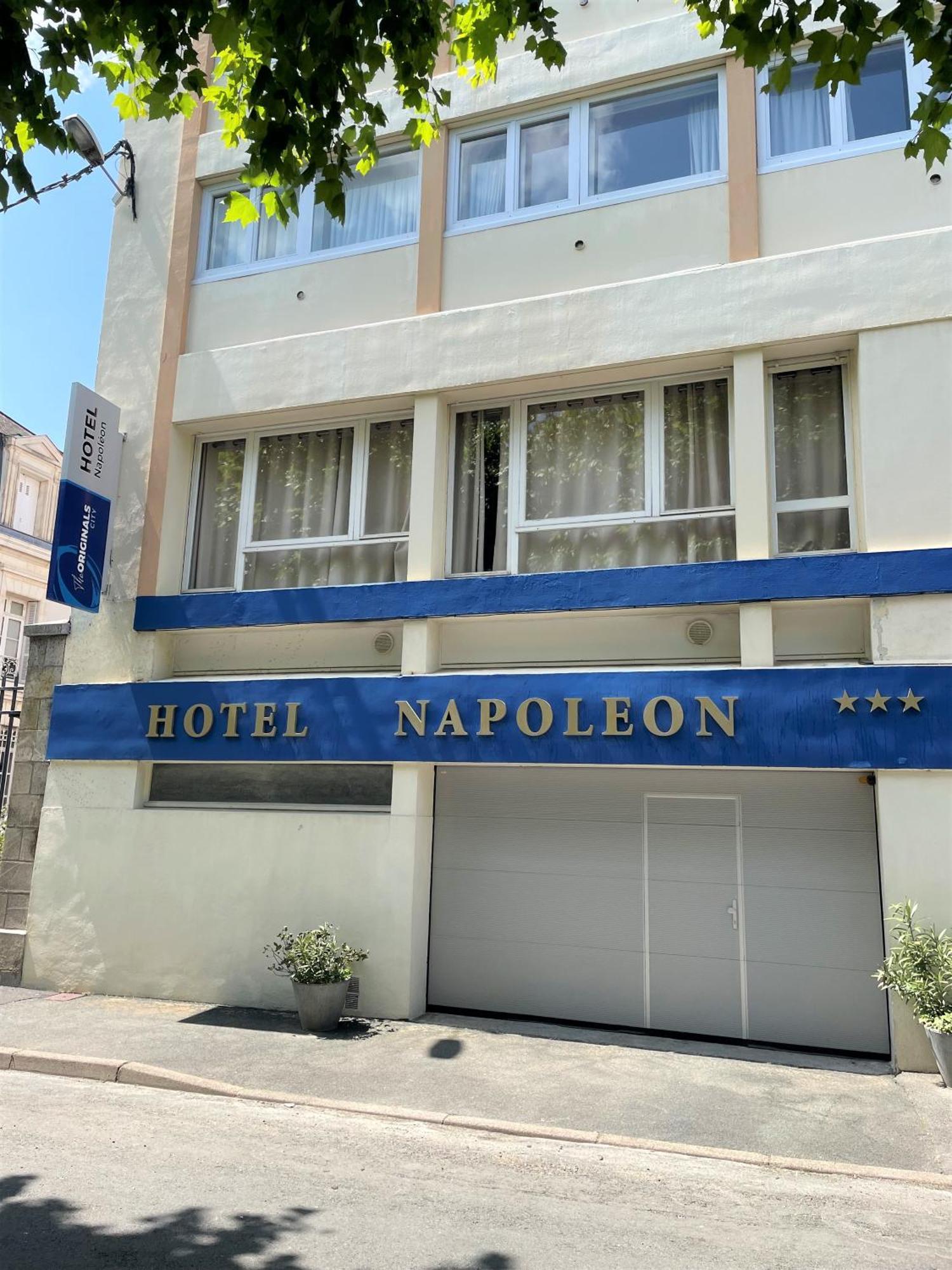 The Originals City, Hotel Napoleon, La Roche-Sur-Yon Exterior photo