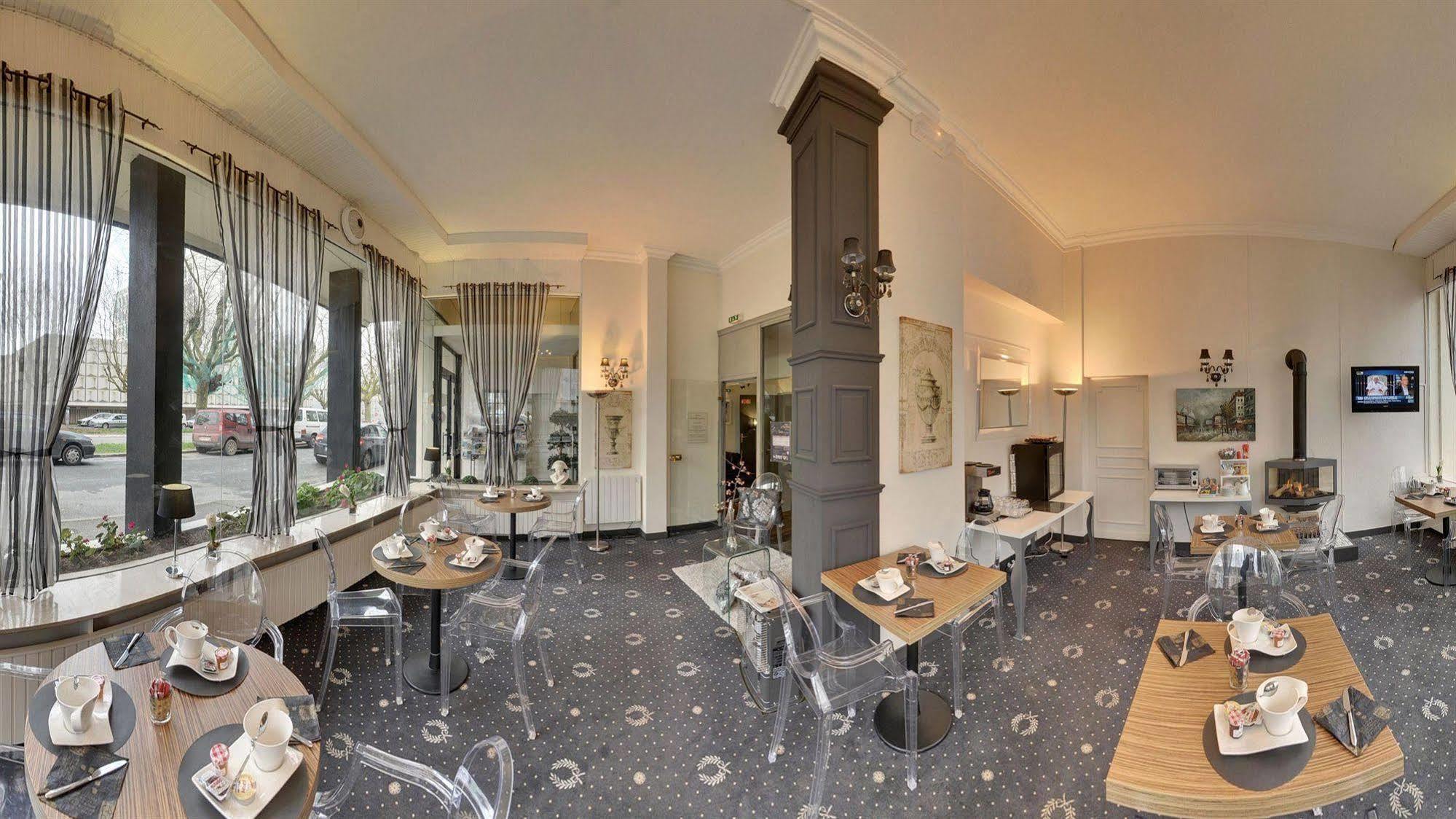 The Originals City, Hotel Napoleon, La Roche-Sur-Yon Exterior photo